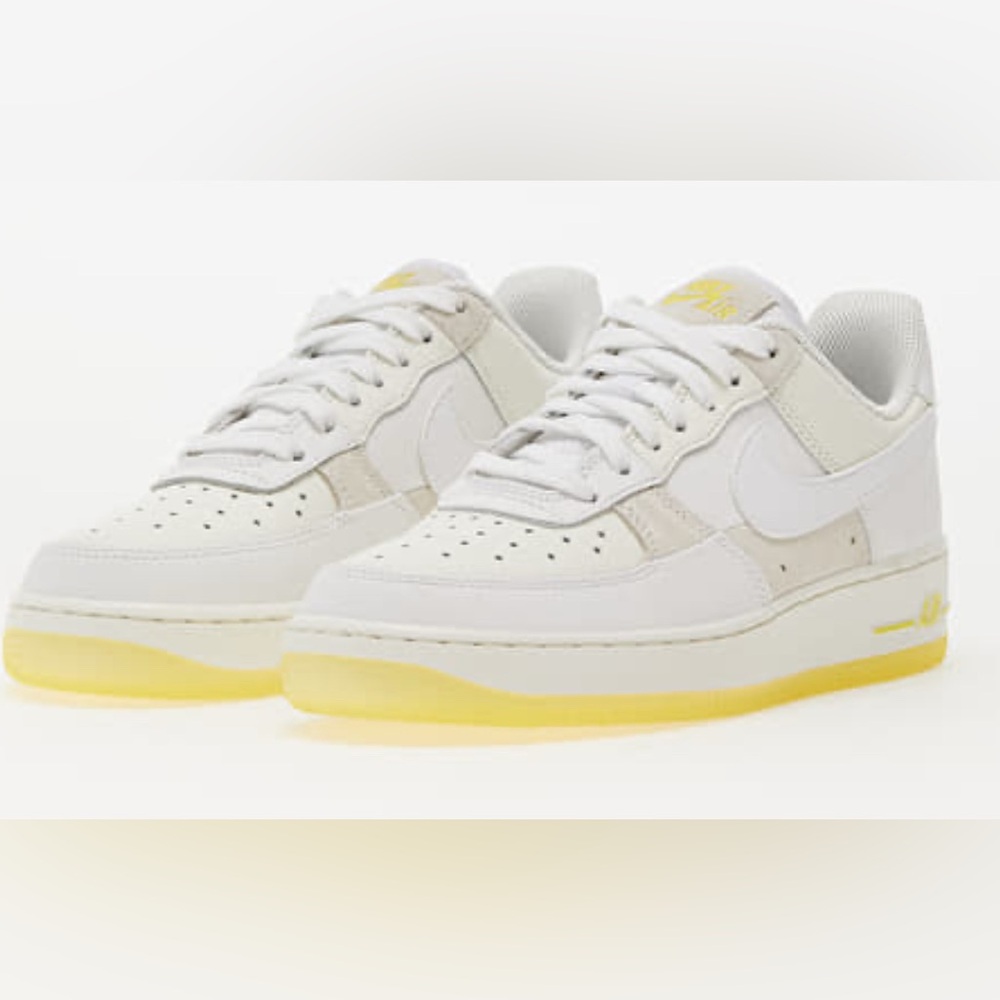 Nike Air Force 1 '07 Low UV reactive 
Summit White/Opti Yellow/Sail/White